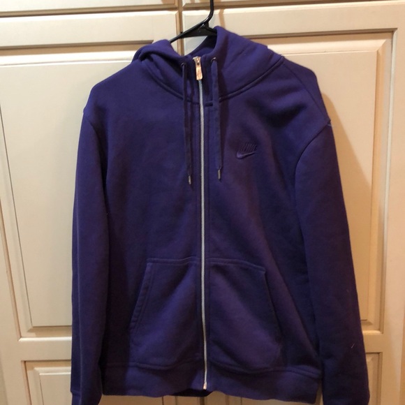 Nike Other - Nike sweatshirt